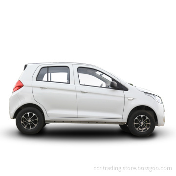 Carica rapida 2023 Vendita calda 4 ruote Auto elettriche solari a destra/ sinistra